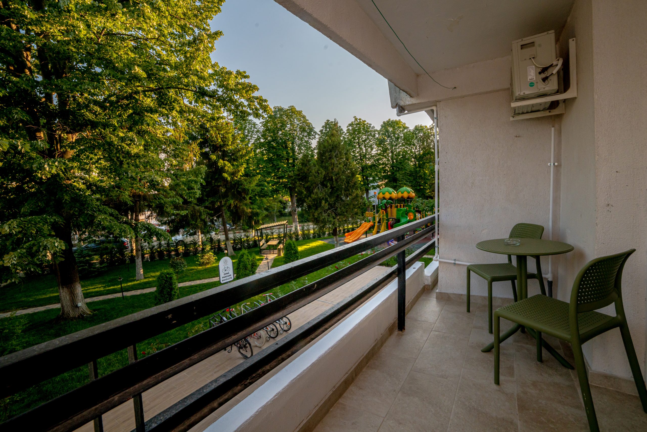 camera dubla standard cu balcon mare (7)